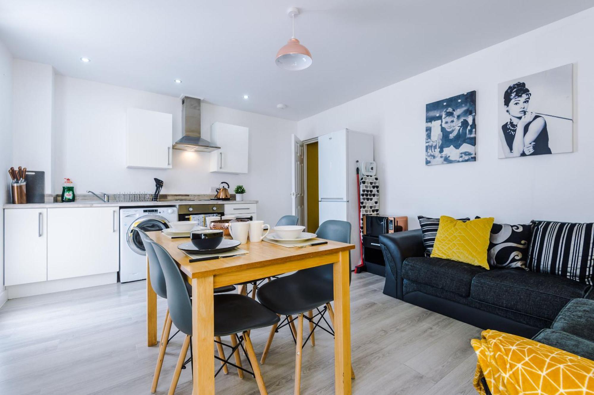 Opp Liverpool - Perfect For Contractors And Travellers, Big Savings Booking 4 Nights Or More! Apartman Szoba fotó