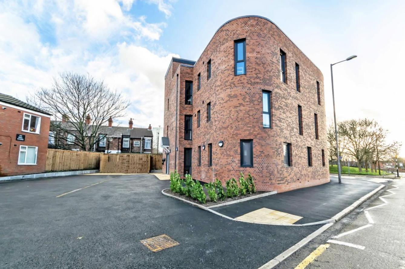 Opp Liverpool - Perfect For Contractors And Travellers, Big Savings Booking 4 Nights Or More! Apartman Kültér fotó