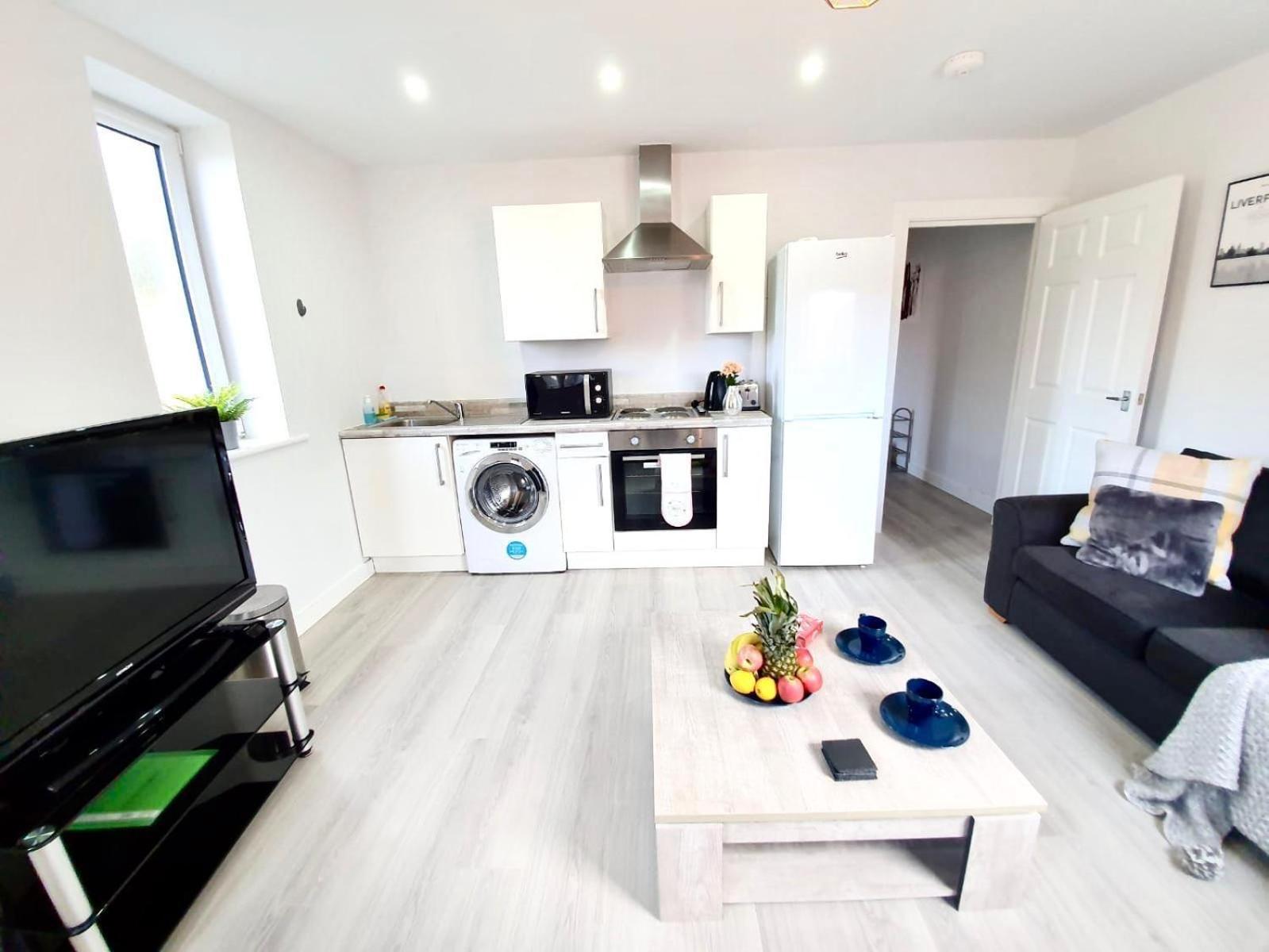 Opp Liverpool - Perfect For Contractors And Travellers, Big Savings Booking 4 Nights Or More! Apartman Szoba fotó