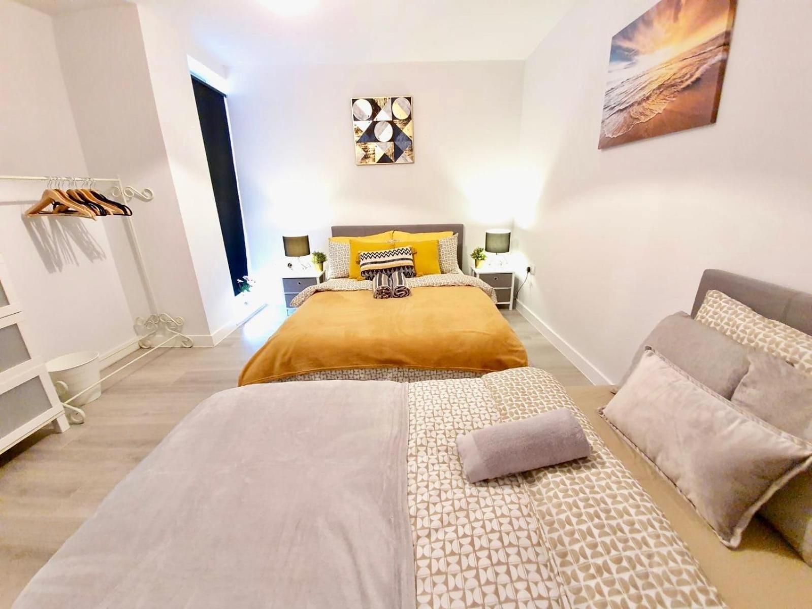 Opp Liverpool - Perfect For Contractors And Travellers, Big Savings Booking 4 Nights Or More! Apartman Szoba fotó
