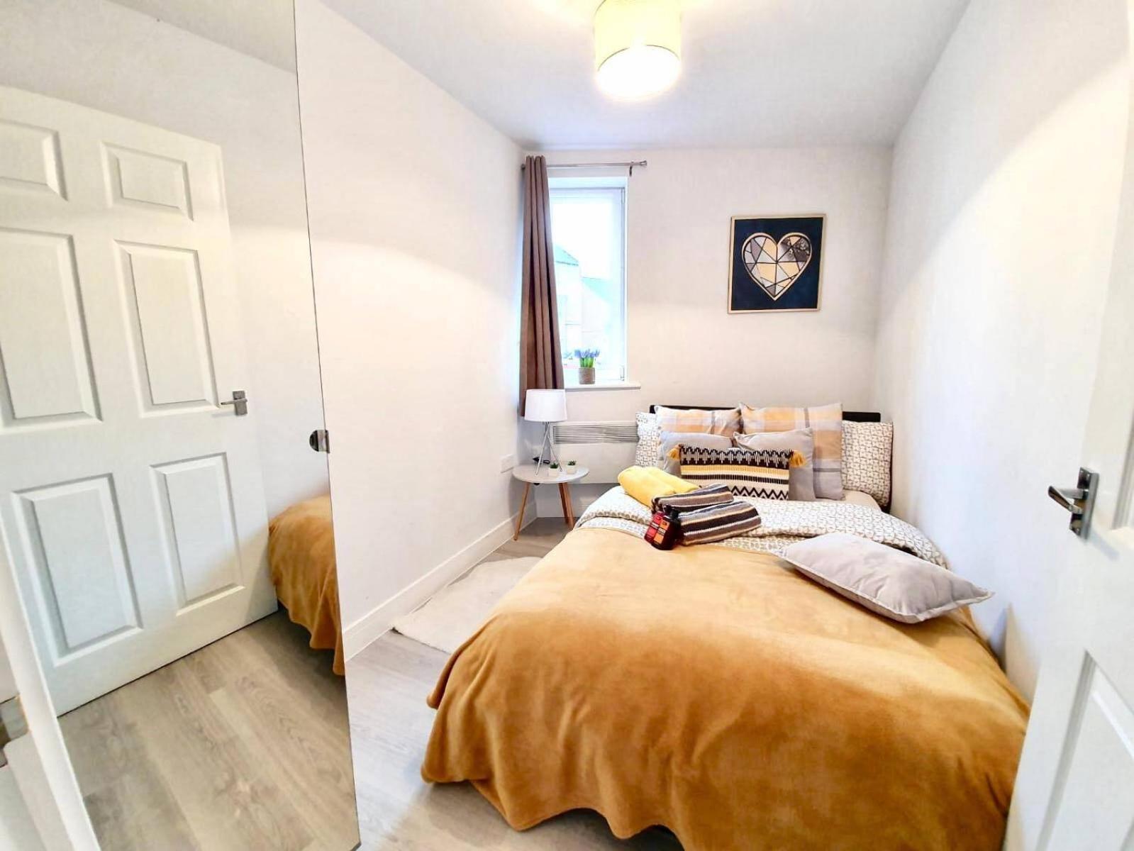 Opp Liverpool - Perfect For Contractors And Travellers, Big Savings Booking 4 Nights Or More! Apartman Szoba fotó